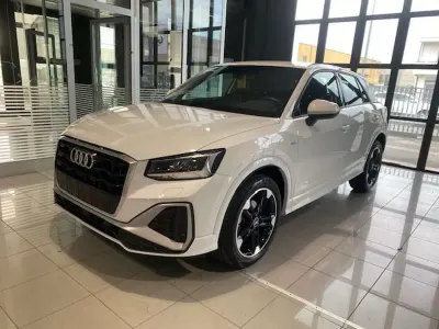 Usata Audi Q2 S-Line 116 CV (85 kW) 2025 Bianco SUV