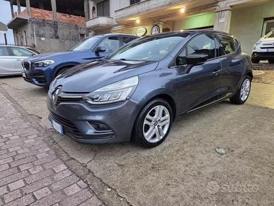 Begagnad Renault Clio IV 75 HK (55 kW) 2019 Blå Sedan