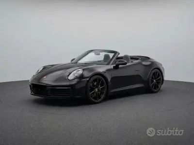 Usata Porsche 911 Carrera Cabriolet 385 CV (283 kW) 2023 Nero Cabrio