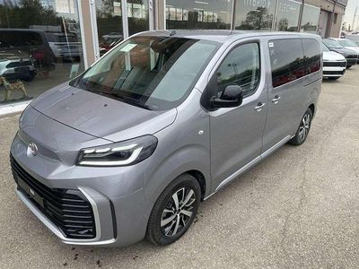 Nuova Toyota Proace Verso Executive 144 CV (105 kW) 2026 Argento Station wagon