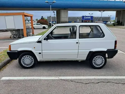 Usata Fiat Panda Young 54 CV (39 kW) 2003 Bianco Utilitaria