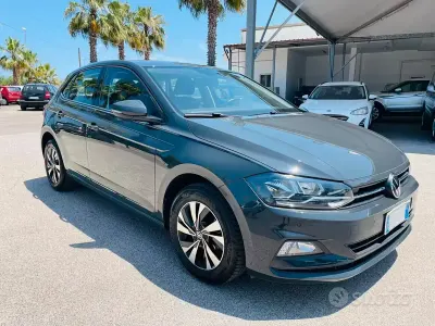 Usata VW Polo Highline 95 CV (69 kW) 2021 Grigio Utilitaria