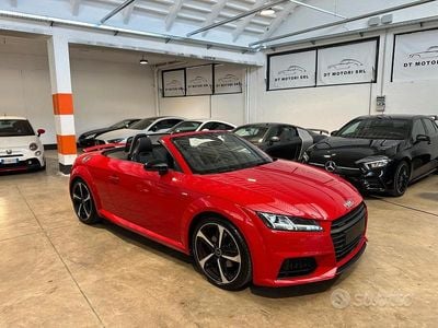 Usata Audi TT Roadster S-Line 230 CV (169 kW) 2016 Rosso Cabrio