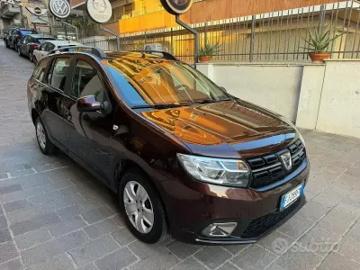 Gebraucht Dacia Logan Lauréate 90 PS (66 kW) 2017 Braun Kombi
