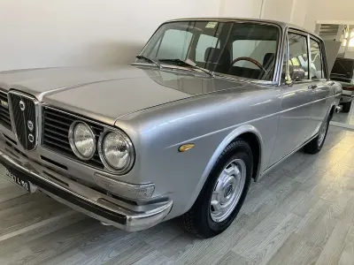 Usata Lancia 2000 126 CV (92 kW) 1974