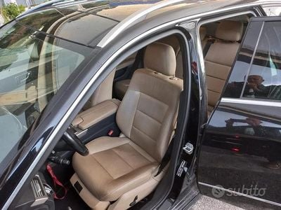 Usata Mercedes E350 272 CV (200 kW) 2010 Nero Station wagon