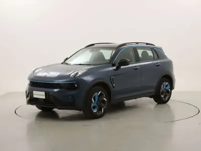 Usata Lynk & Co 01