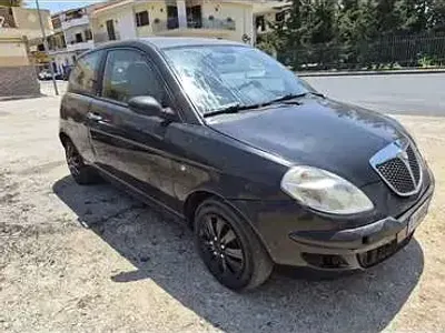 Usata Lancia Ypsilon