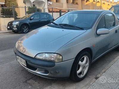 Usata Opel Tigra 106 CV (77 kW) 1997 Coupé