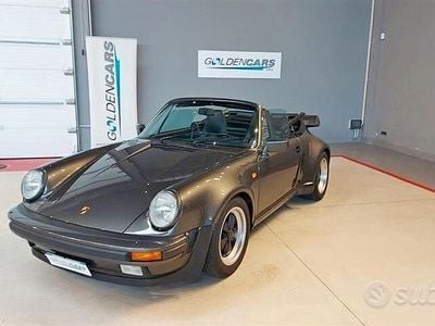 Usata Porsche 911 300 CV (220 kW) 1988 Grigio Cabrio