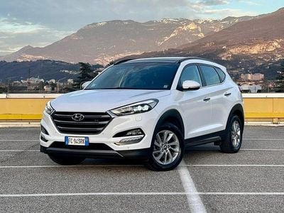 Usata Hyundai Tucson Xpossible 116 CV (85 kW) 2016 Bianco SUV