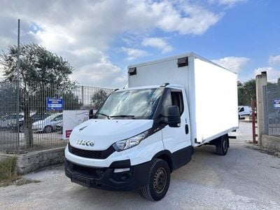 Usata Iveco Daily 145 CV (106 kW) 2015 Bianco