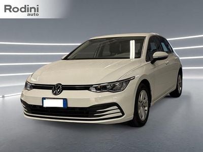 Usata VW Golf VIII Life 116 CV (85 kW) 2022 Bianco