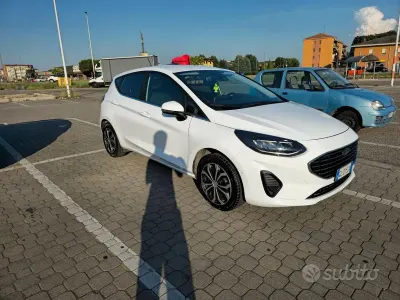Usata Ford Fiesta 75 CV (55 kW) 2022 Bianco Utilitaria