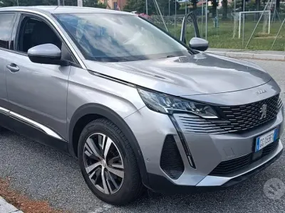 Usata Peugeot 3008 Allure 131 CV (96 kW) 2021 Grigio SUV