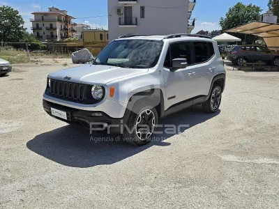 Usata Jeep Renegade Trailhawk 170 CV (125 kW) 2015 Grigio SUV