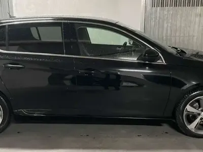 Usata Peugeot 308 Allure 131 CV (96 kW) 2019 Nero Berlina