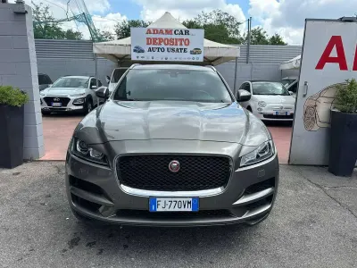 Usata Jaguar F-Pace Prestige 179 CV (131 kW) 2017 Grigio SUV