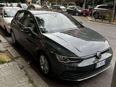 Usata VW Golf VIII Life 110 CV (80 kW) 2021 Berlina