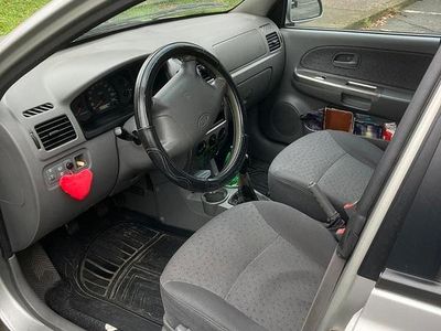 Usata Kia Rio 82 CV (60 kW) 2003 Grigio Station wagon