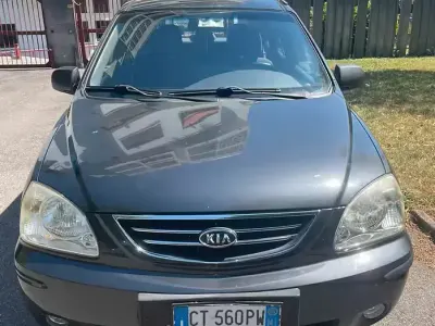 Usata Kia Carens