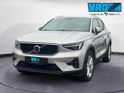Usata Volvo XC40 Core 163 CV (119 kW) 2025 Argento SUV