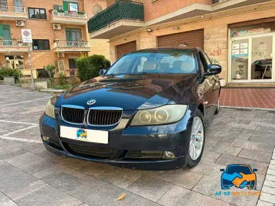 Usata BMW 320 Efficient Dynamics 163 CV (119 kW) 2005 Blu Berlina
