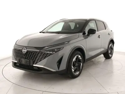 Usata Nissan Qashqai N-Connecta 158 CV (116 kW) 2025 Grigio SUV