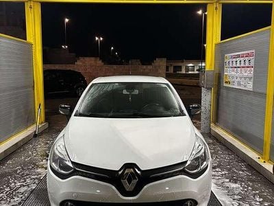 Usata Renault Clio IV Dynamique 88 CV (64 kW) 2015 Berlina