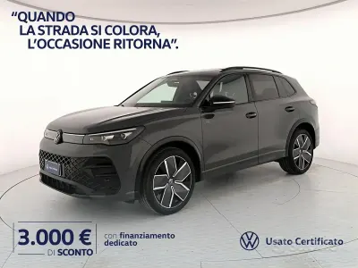 Nouvelle VW Tiguan R-line Plus 150 ch (110 kW) 2026 Gris SUV