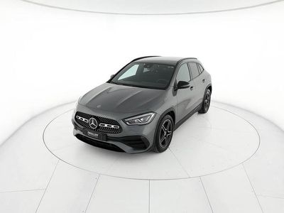 Mercedes GLA220