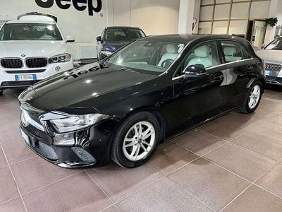 Usata Mercedes A180 Executive 116 CV (85 kW) 2019 Nero Berlina