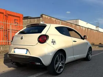 Usata Alfa Romeo GT Junior 79 CV (58 kW) 2008 Berlina