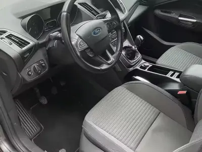 Usata Ford C-MAX 125 CV (91 kW) 2016 Grigio Monovolume