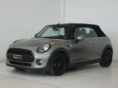Usata Mini Cooper D Cabriolet 116 CV (85 kW) 2019 Grigio Cabrio