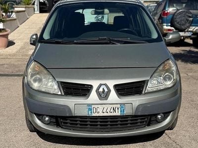 Usata Renault Scénic II 130 CV (95 kW) 2007 Grigio Monovolume