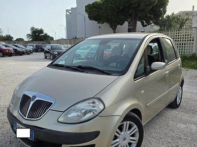 Usata Lancia Musa 77 CV (56 kW) 2007 Giallo Monovolume