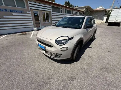 Usata Fiat 600 101 CV (74 kW) 2025 SUV
