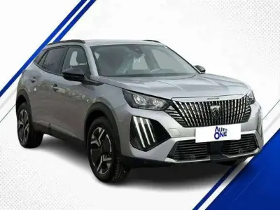 Usata Peugeot 2008 Allure 101 CV (74 kW) 2024 Vari colori SUV