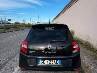 Usata Renault Twingo 90 CV (66 kW) 2018 Nero Utilitaria