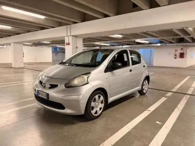 Usata Toyota Aygo 68 CV (50 kW) 2008 Utilitaria