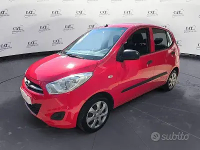 Usata Hyundai i10 Classic 69 CV (50 kW) 2012 Rosso Utilitaria