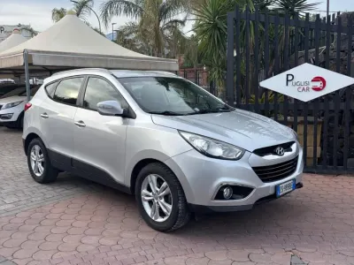 Usata Hyundai ix35 Xpossible 135 CV (99 kW) 2013 Grigio SUV