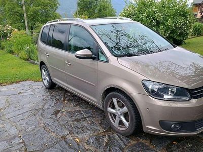 Usata VW Touran Comfortline 105 CV (77 kW) 2013 Bronzo Monovolume