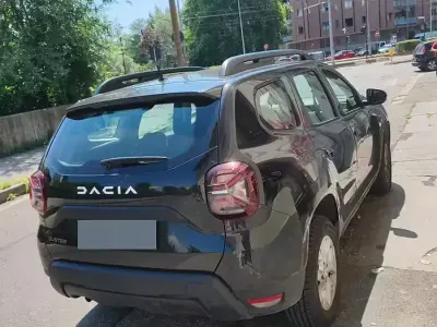 Usata Dacia Duster 101 CV (74 kW) 2023 Nero SUV