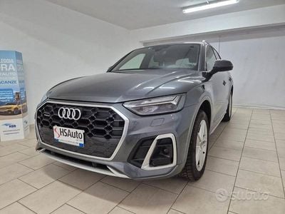 Usata Audi Q5 S-Line 204 CV (150 kW) 2022 Daytonagrau perleffekt SUV