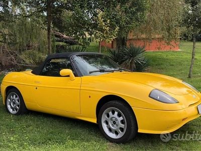 Usata Fiat Barchetta 130 CV (95 kW) 1996 Giallo Cabrio