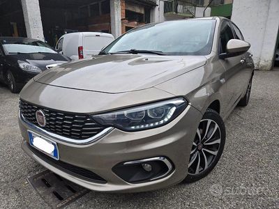 Usata Fiat Tipo S 120 CV (88 kW) 2018 Marrone Berlina