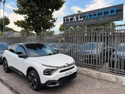 Usata Citroën C4 PureTech 131 CV (96 kW) 2022 Bianco Berlina