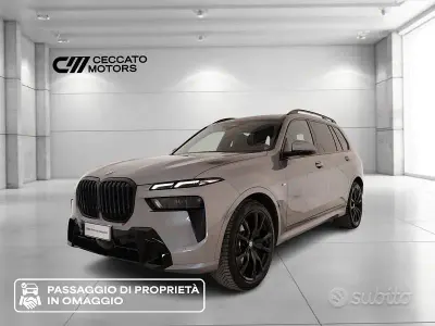 Usata BMW X7 M Sport 340 CV (250 kW) 2024 Grigio SUV